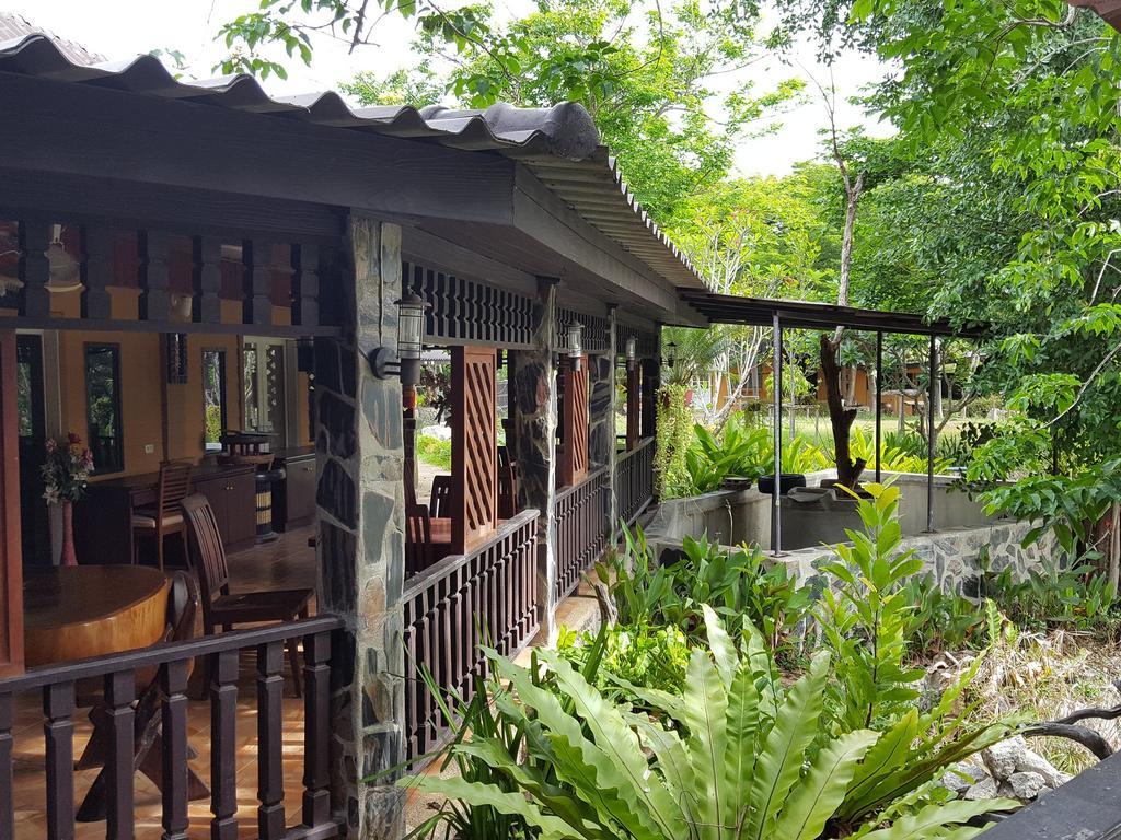 Prachuap Garden View Resort Prachuap Khiri Khan Exterior foto