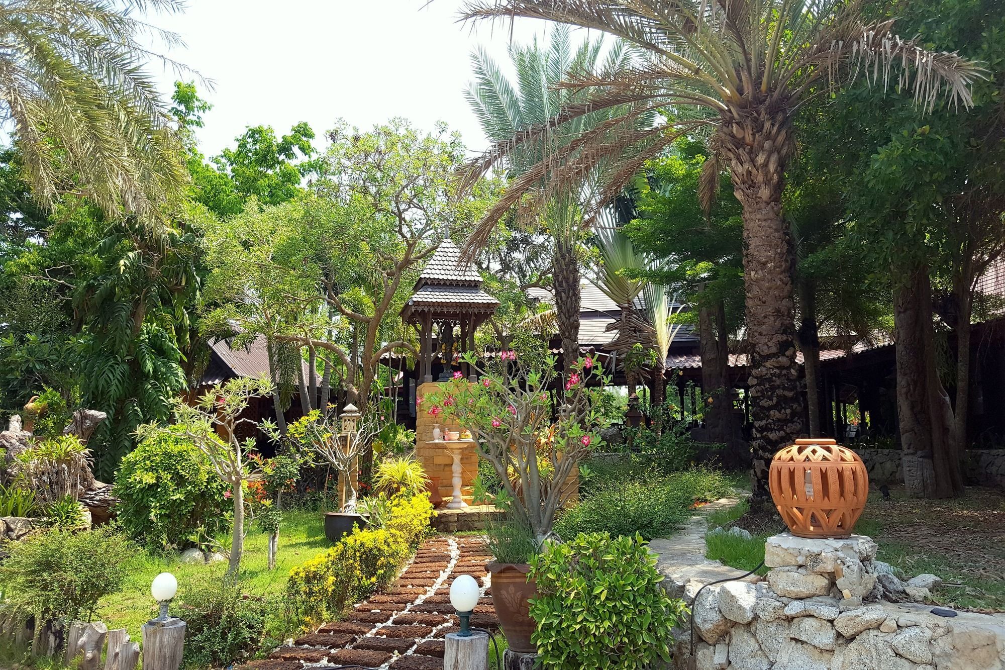 Prachuap Garden View Resort Prachuap Khiri Khan Exterior foto